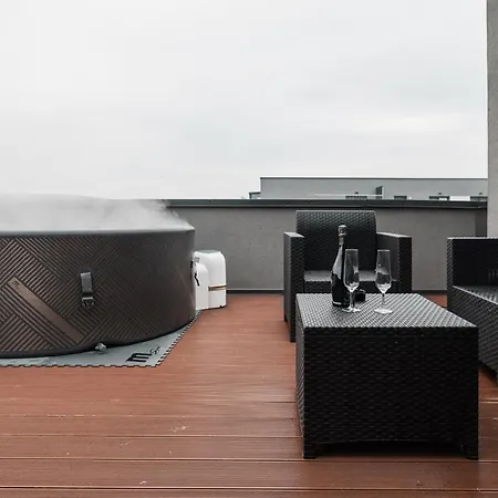 Skylark - Stockholm Penthouse With Jacuzzi, Movie Theater & Panoramic View Apartament